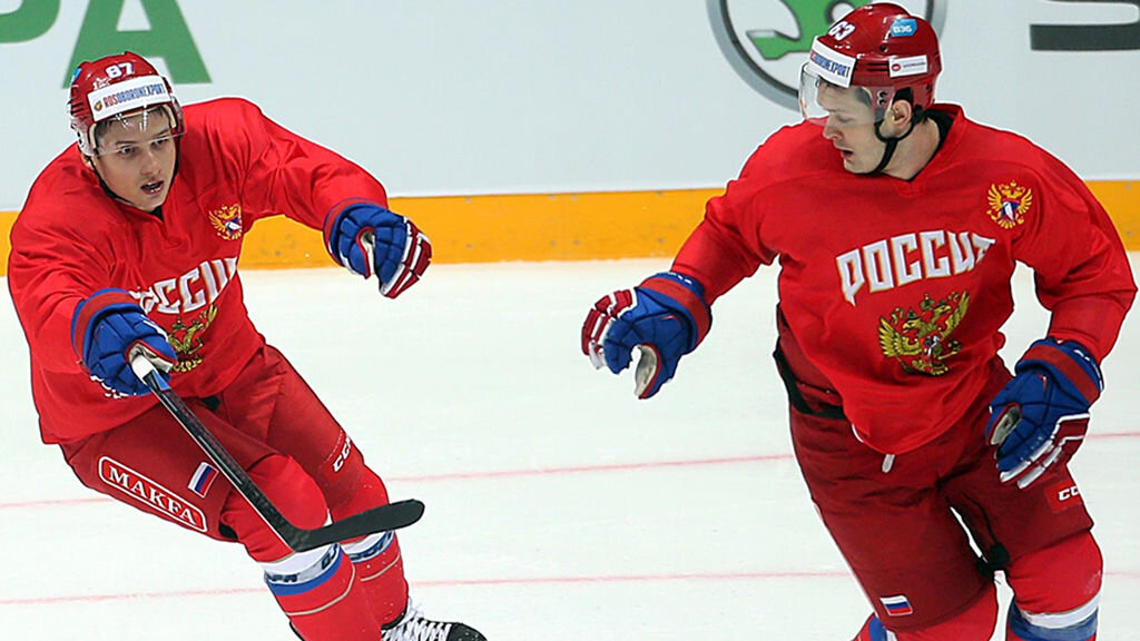 Дадонов и Шипачев могут отправиться в НХЛ уже летом