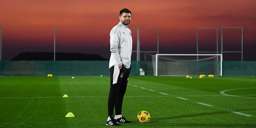 Мусаев вел переговоры с «Ференцварошем», но клуб выбрал другого тренера