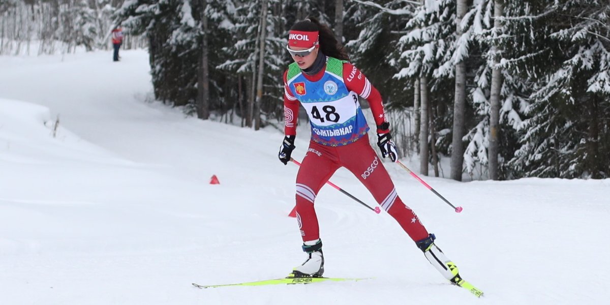 Степанова рассказала, что ей предлагают продать лучшие гоночные лыжи за любые деньги