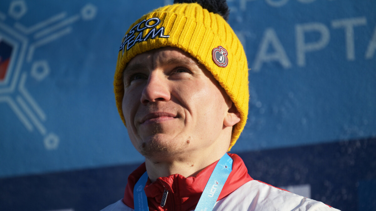 Александр Большунов стал победителем Деминского лыжного марафона