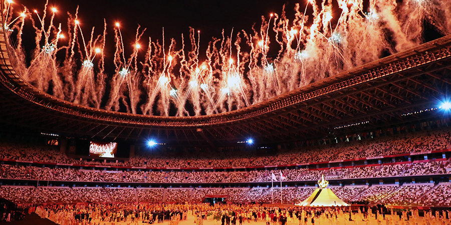 Спортсменов больше, чем людей на трибунах! Лучшие кадры церемонии открытия Олимпийских игр в Токио