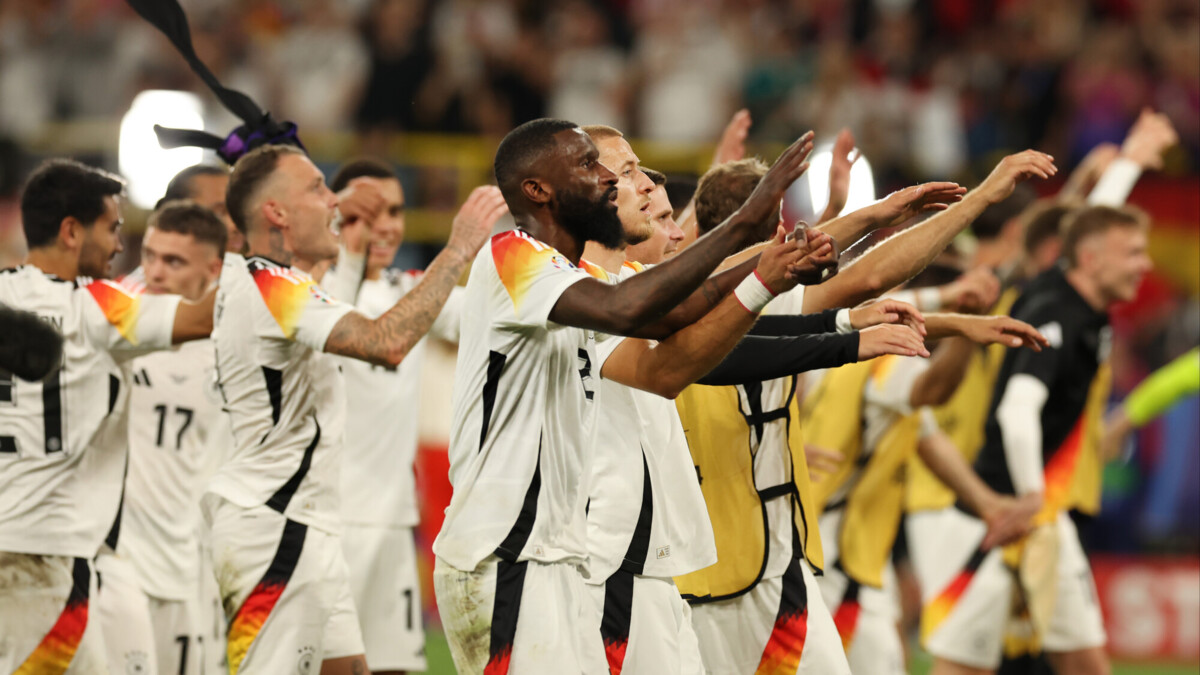 «Сборные Германии и Испании показывают лучший футбол на ЕВРО‑2024» — Лерой Сане
