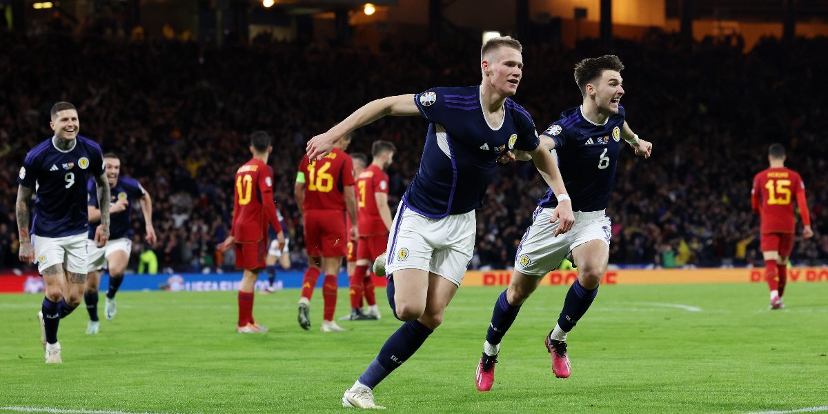 Сборная Шотландии обыграла испанцев в матче отборочного турнира ЧЕ по футболу