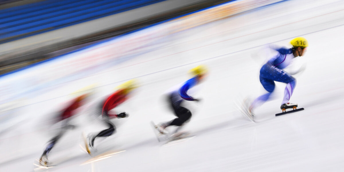 Женская сборная России взяла золото в эстафете, у мужчин – серебро