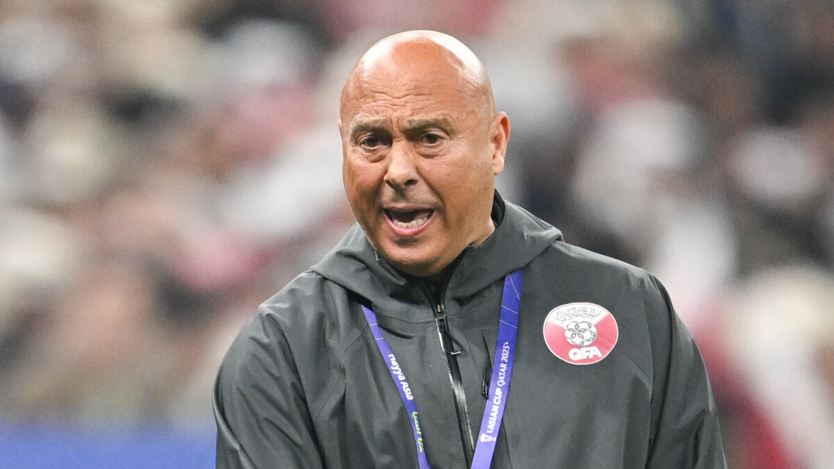 Сборная Катара утвердила испанца Лопеса на посту главного тренера после победы в Кубке Азии