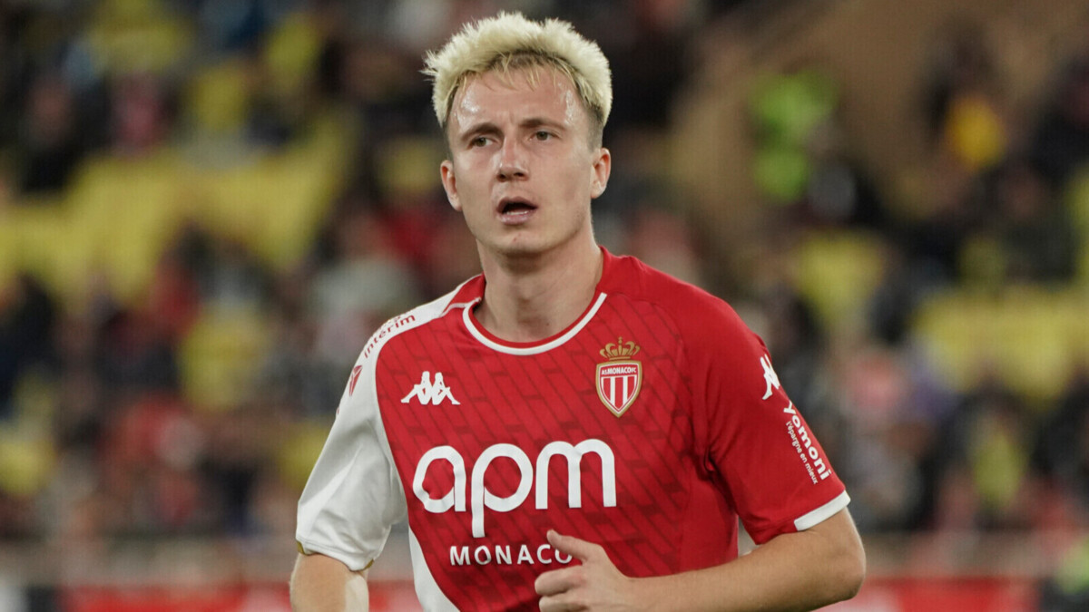 Голевая передача Головина не спасла «Монако» от поражения в матче Лиги 1 с «Реймсом»