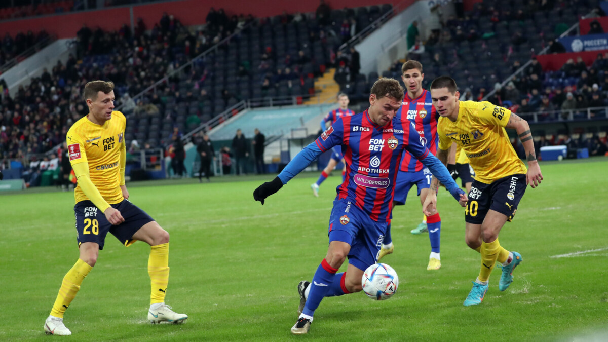 Новый контракт Чалова с ЦСКА поможет нападающему выстрелить в конце сезона, считает Таранов
