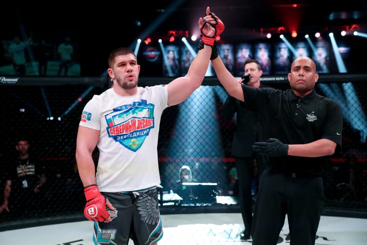 Молдавский победил Джонсона и завоевал временный титул чемпиона Bellator