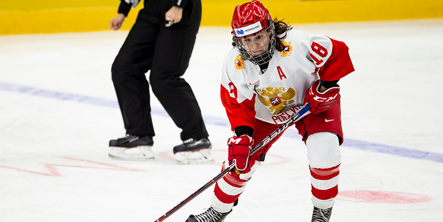 Казахстанские юниоры разгромили женскую сборную России по хоккею на Кубке президентского спортивного клуба