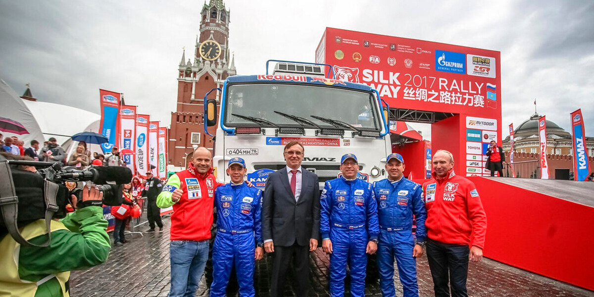 В Москве стартовал ралли-марафон «Шелковый путь»