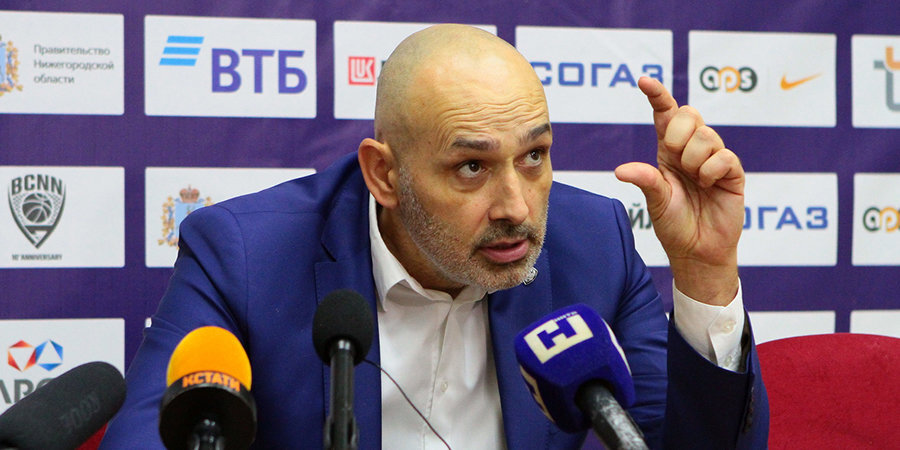 Зоран Лукич: «Енисей» абсолютно заслуженно находится в верхней части турнирной таблицы Единой Лиги»