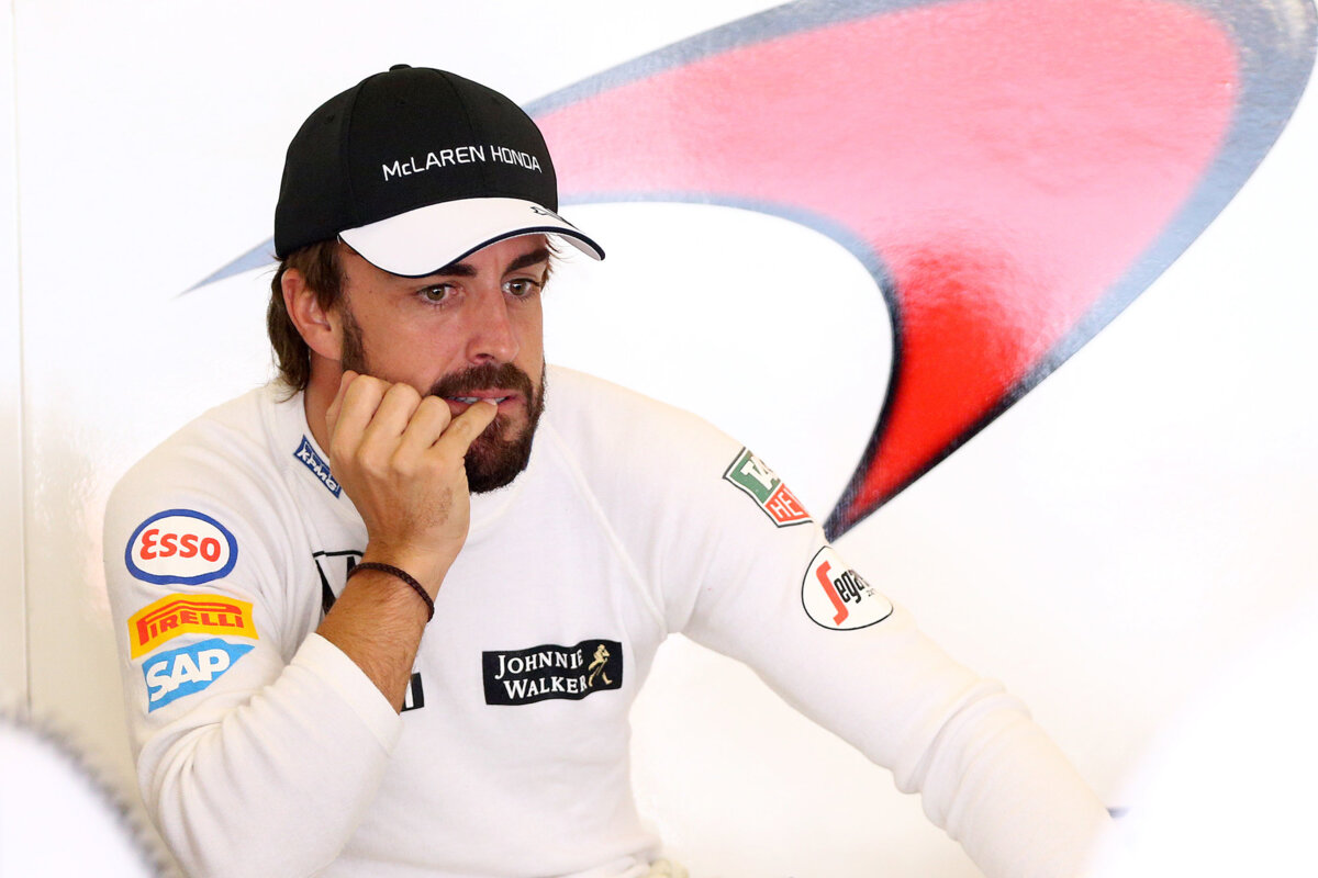 Экс-пилот «Макларена»: «Лучшие гонщики должны быть в «Формуле-1», Алонсо — один из лучших»