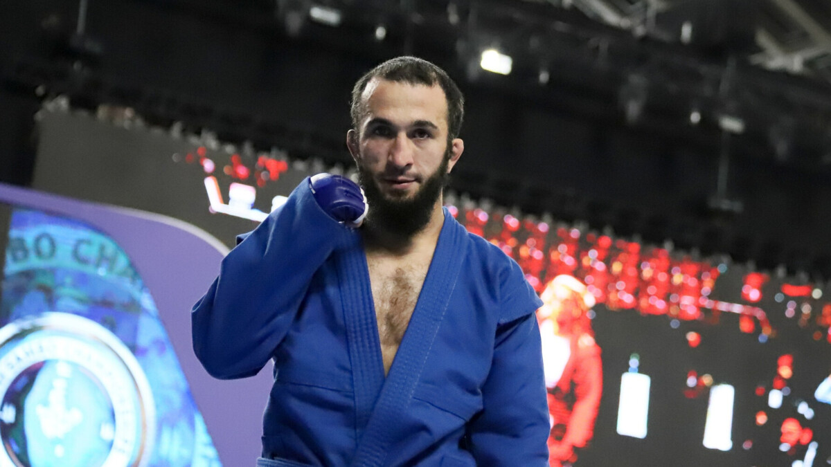 Россиянин Хабибулаев стал пятикратным чемпионом мира по боевому самбо