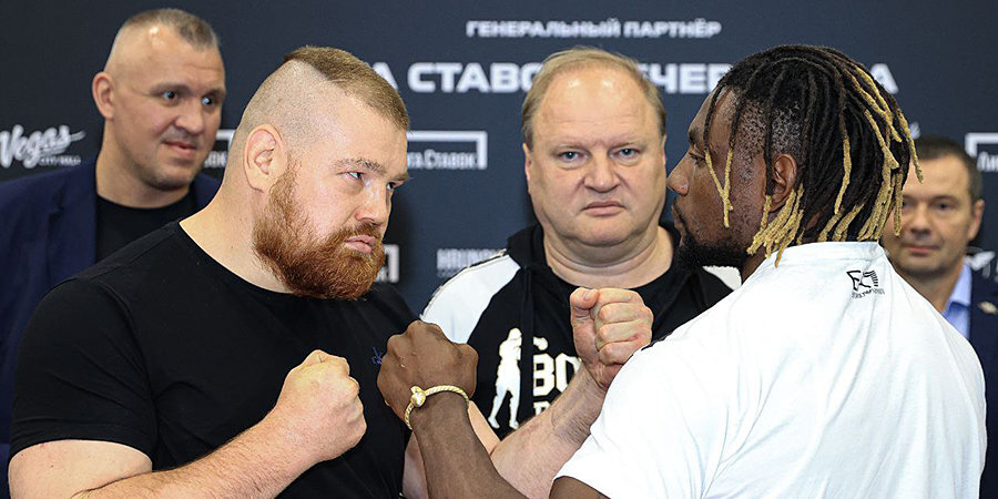Андреев, Дацик и Москвичев прошли взвешивание перед боксерским шоу в Москве