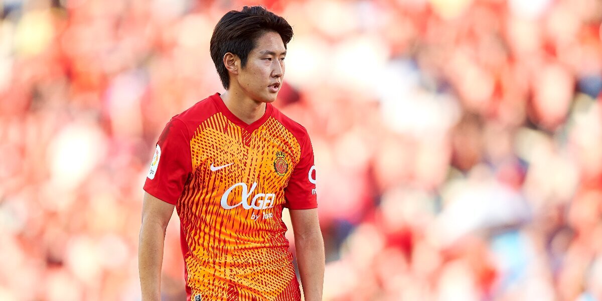 «ПСЖ» объявил о переходе первого южнокорейского футболиста в истории клуба