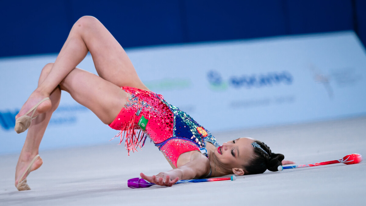 Россиянка Чугунихина выиграла упражнение с булавами на турнире «Небесная грация» в Пекине