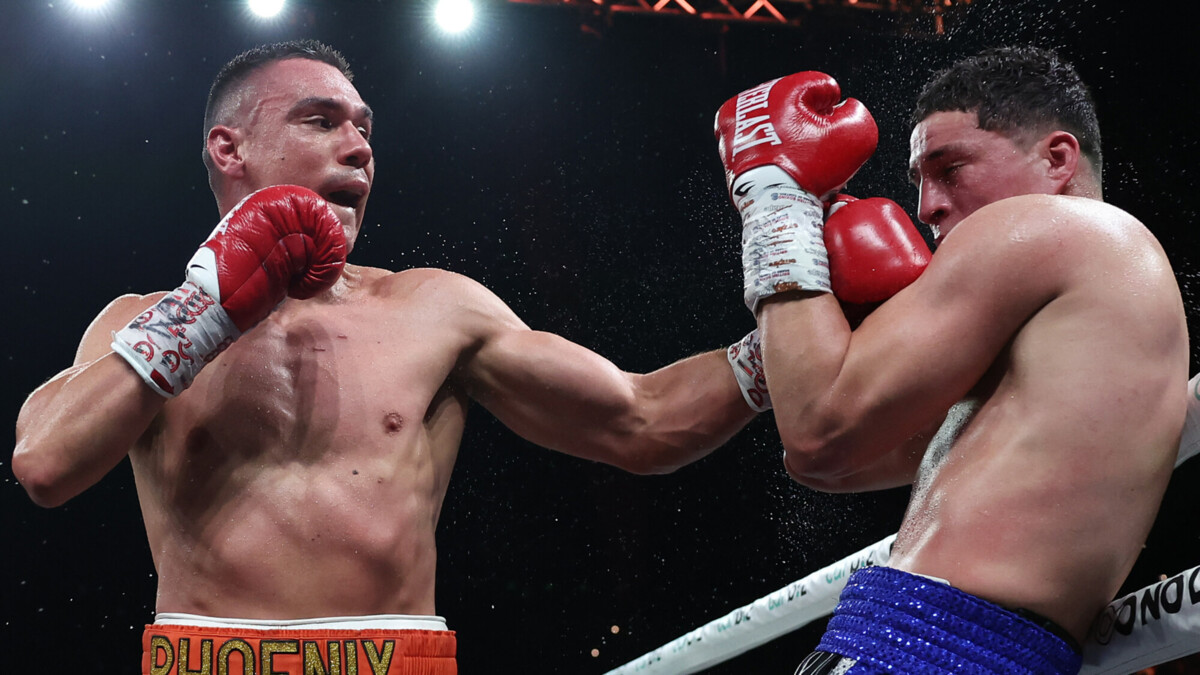 Тим Цзю единогласным решением судей победил Энтони Веласкеса