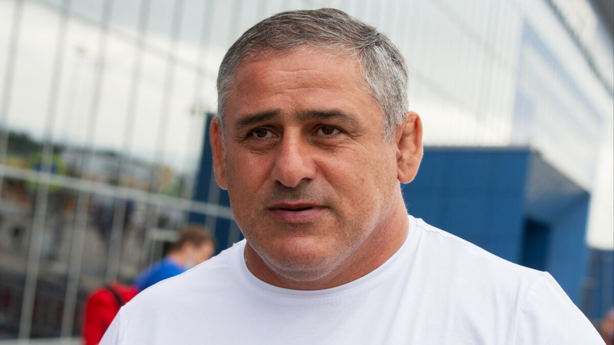 Главный тренер сборной России по греко‑римской борьбе Когуашвили не получил допуск на Олимпиаду в Париже