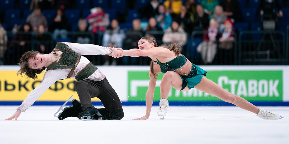 Кагановская и Ангелопол снялись с чемпионата России по фигурному катанию