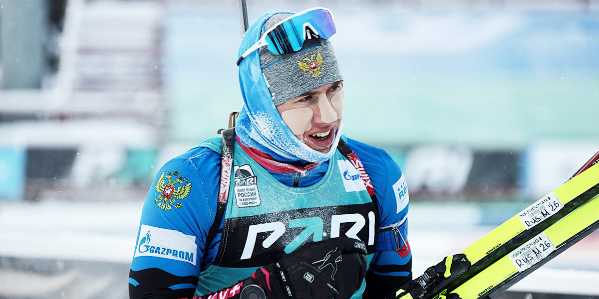 Биатлонист Латыпов рассказал, что из-за мороза в Ханты-Мансийске впервые в карьере бежал гонку в варежках
