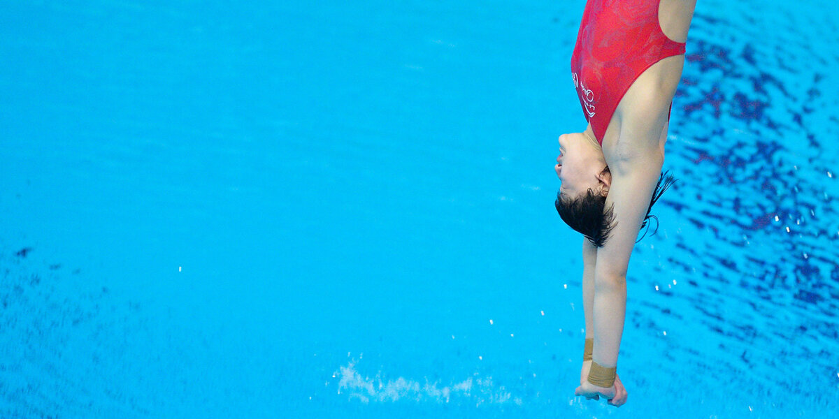 Полякова взяла золото в прыжках в воду с метрового трамплина на ЧЕ