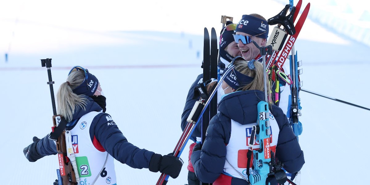 Сборная Норвегии одержала победу в смешанной эстафете на чемпионате мира по биатлону