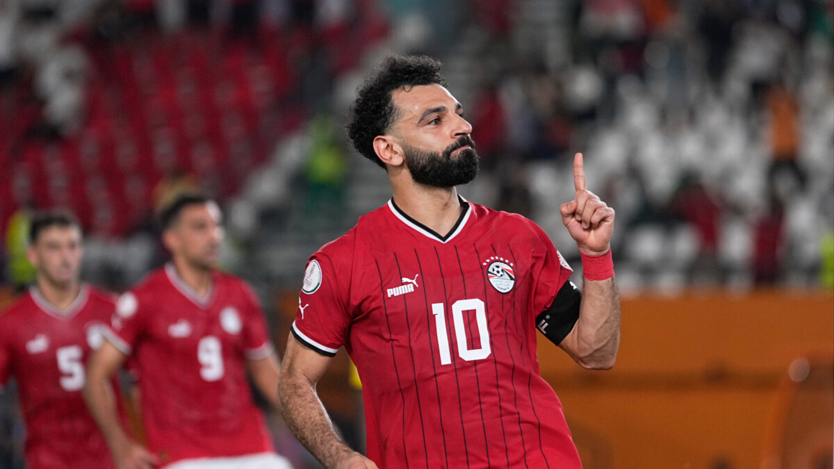Египетский защитник «Ростова» Эль‑Аскалани заявил, что однажды хотел бы сыграть с Салахом в «Ливерпуле»