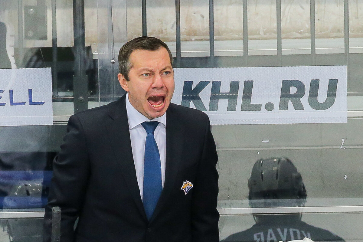 Воробьев отправлен в отставку с поста главного тренера «Металлурга»
