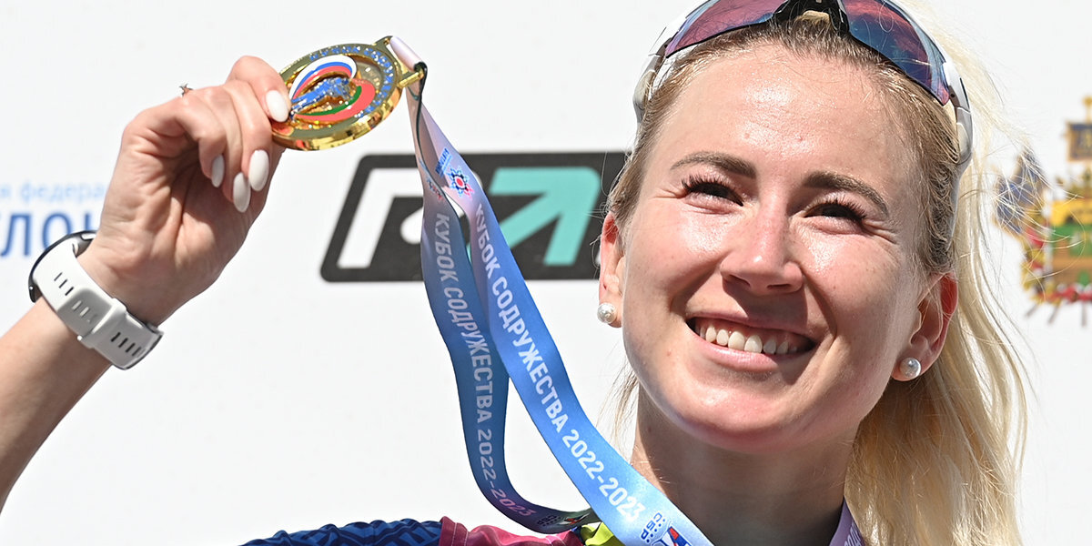 Биатлонистка Алимбекова выиграла масс-старт на Кубке Содружества в Белоруссии