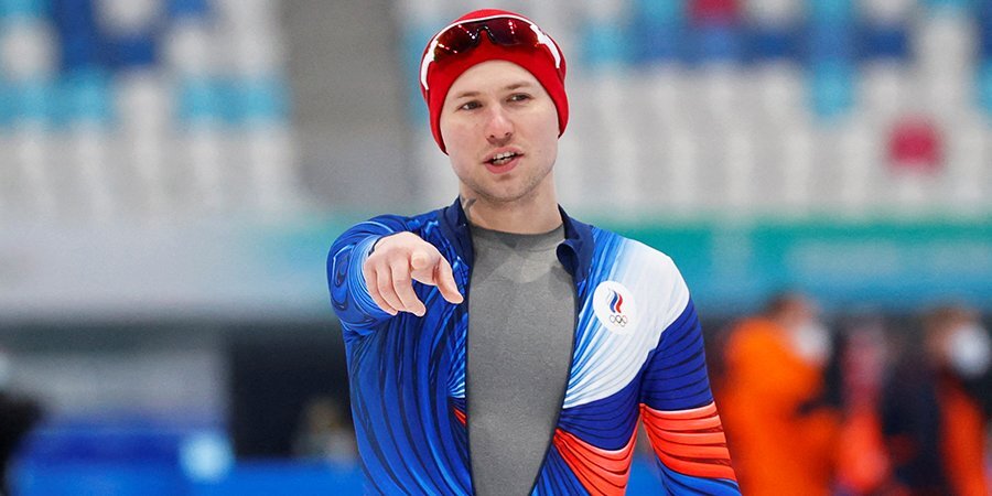 «Моя работа — бегать. Я буду только за Россию бегать» — рекордсмен мира в конькобежном спорте Кулижников