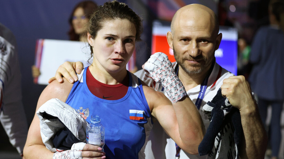 Россиянка Абрамова выиграла серебро на ЧЕ по боксу в Сербии