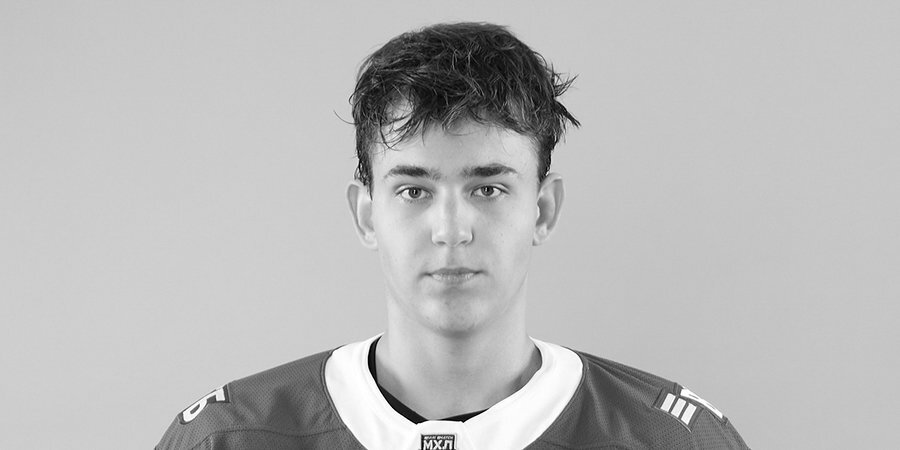 Погиб 16-летний хоккеист Родионов. Он потерял сознание во время матча и шесть дней пробыл в коме
