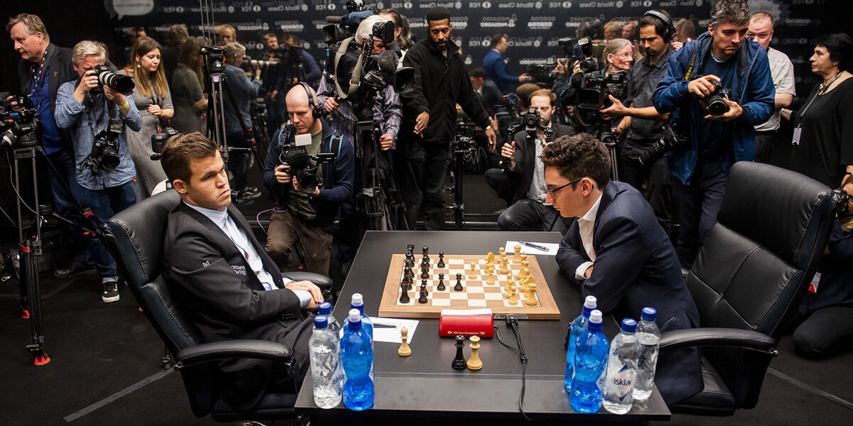 Карлсен и Каруана в очередной раз сыграли вничью в матче за шахматную корону