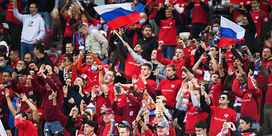 Российские болельщики подверглись нападению фанатов сборной Словении