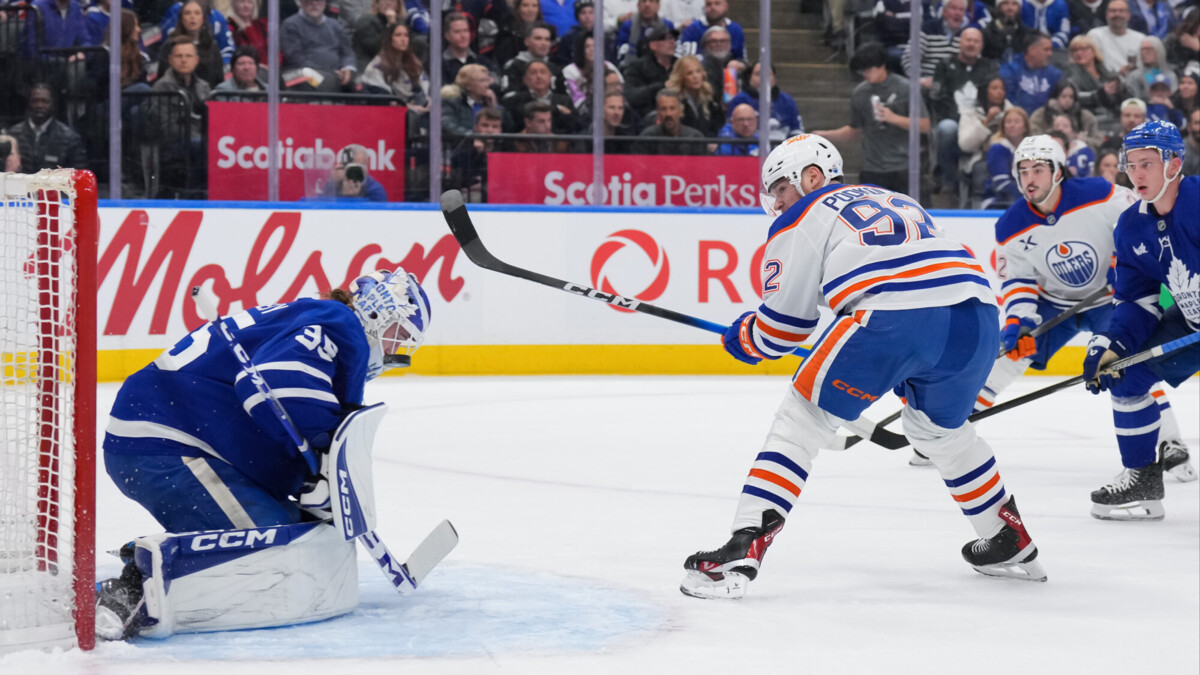 Дубль Подколзина помог «Эдмонтону» обыграть «Торонто»