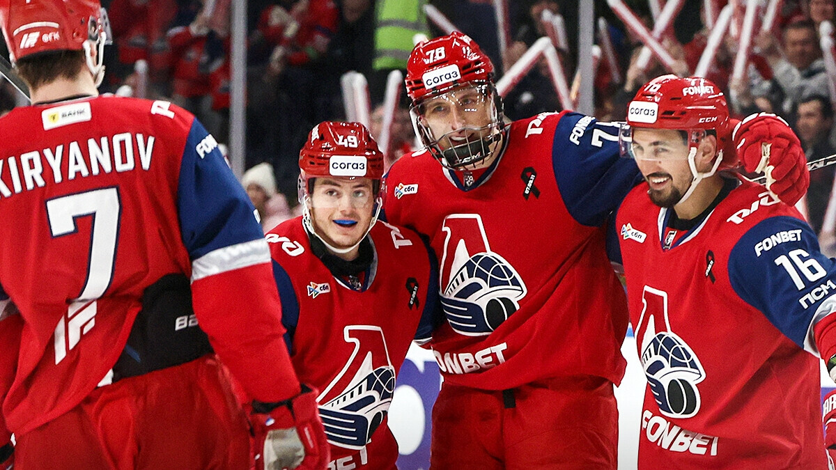 «Локомотив» победил ЦСКА третий раз в сезоне КХЛ