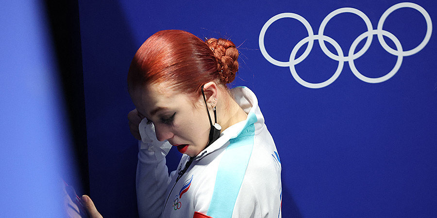 Трусова об эмоциях после произвольной программы на Олимпиаде: «Сейчас отреагировала бы так же»