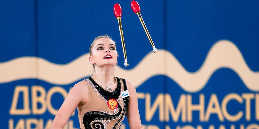 Арина Аверина выиграла золото в упражнении с булавами на чемпионате России