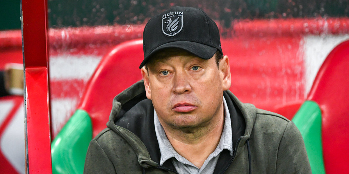 В «Рубине» объяснили решение оставить Слуцкого на посту главного тренера