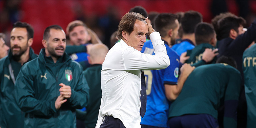 Италия исторически проваливается в Англии на крупных турнирах. Был даже вылет от Северной Кореи