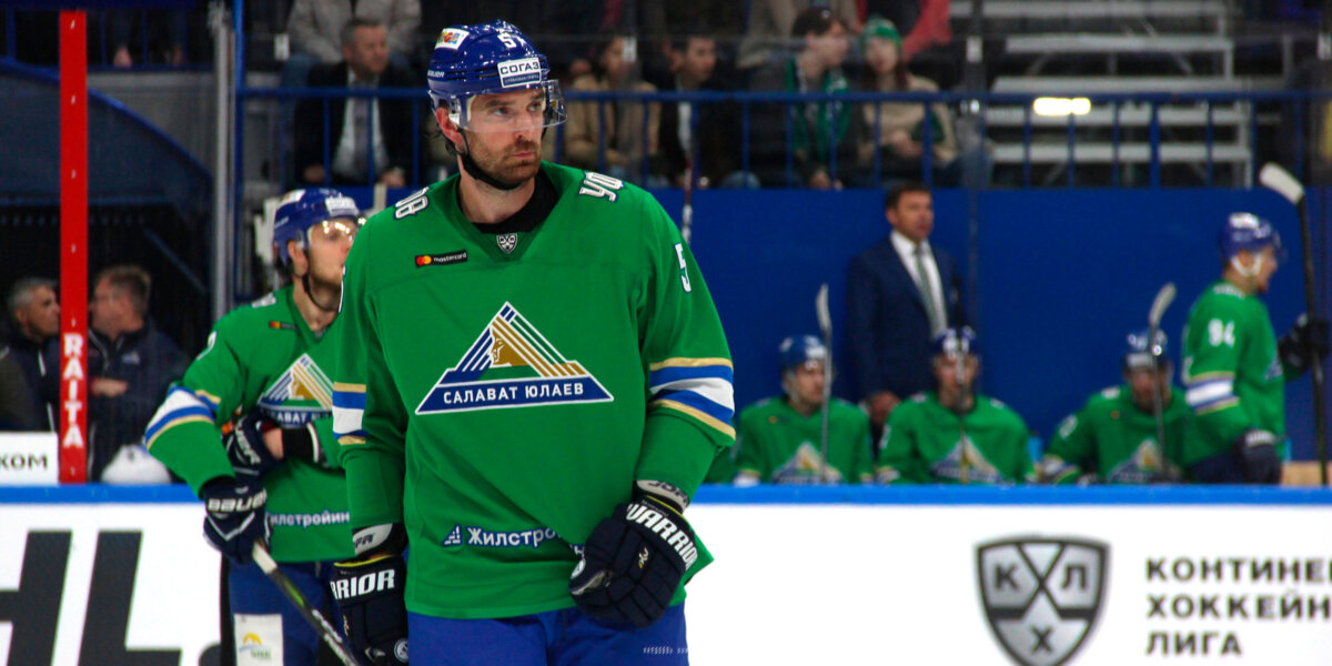 Защитник «Салавата Юлаева» Семенов вспомнил самую страшную драку в НХЛ