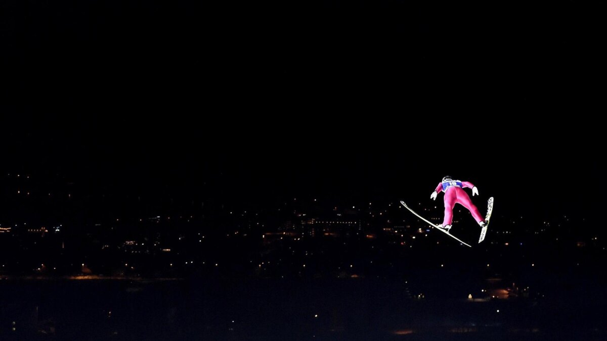 Летающая лыжница Кустова дисквалифицирована на 18 месяцев