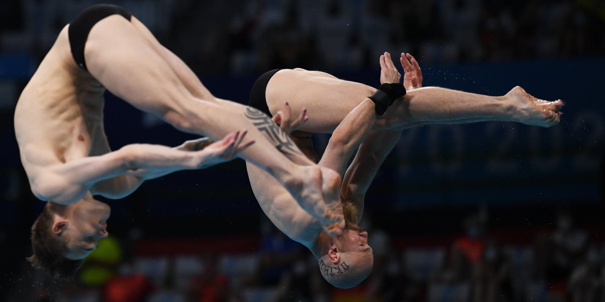 Кузнецов и Шлейхер стали первыми в синхронных прыжках в воду на Кубке Евразийских стран