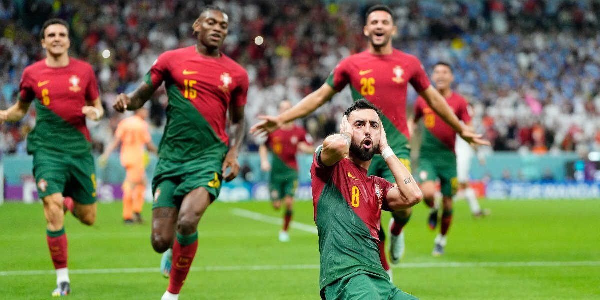 Португалия — Уругвай — 2:0. Фернандеш оформил дубль в матче ЧМ-2022, реализовав пенальти