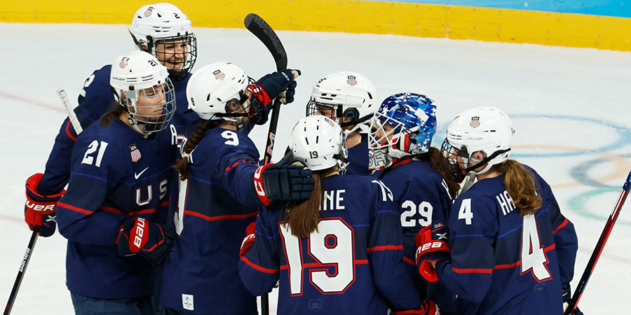 Женская сборная США по хоккею вышла в финал Олимпиады, где встретится с канадками