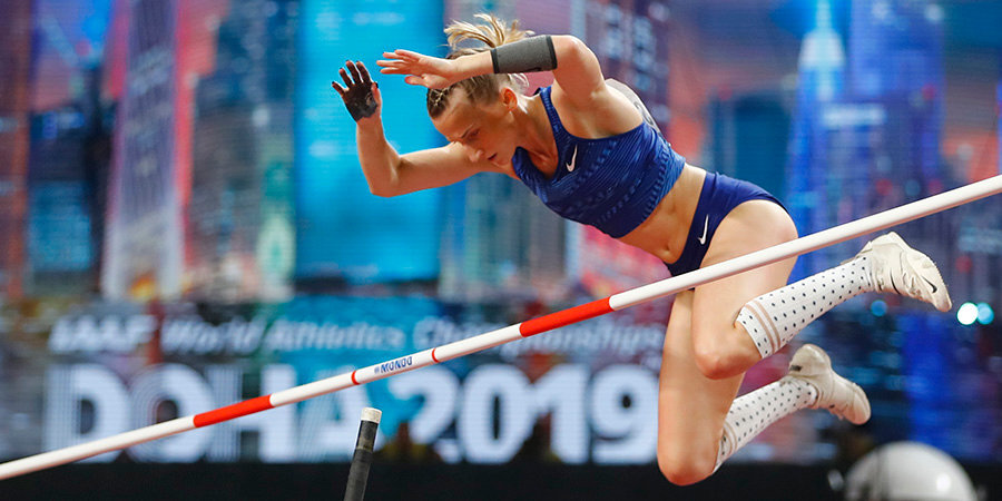 Сидорова — чемпионка мира в прыжках с шестом