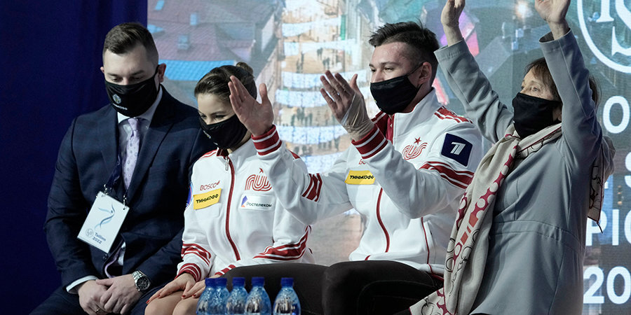 Три российские пары лидируют после короткой программы на чемпионате Европы по фигурному катанию