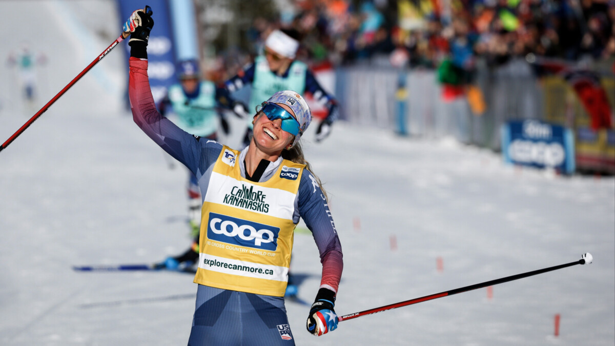 Американская лыжница Диггинс выиграла женский масс‑старт на Кубке мира в Канаде