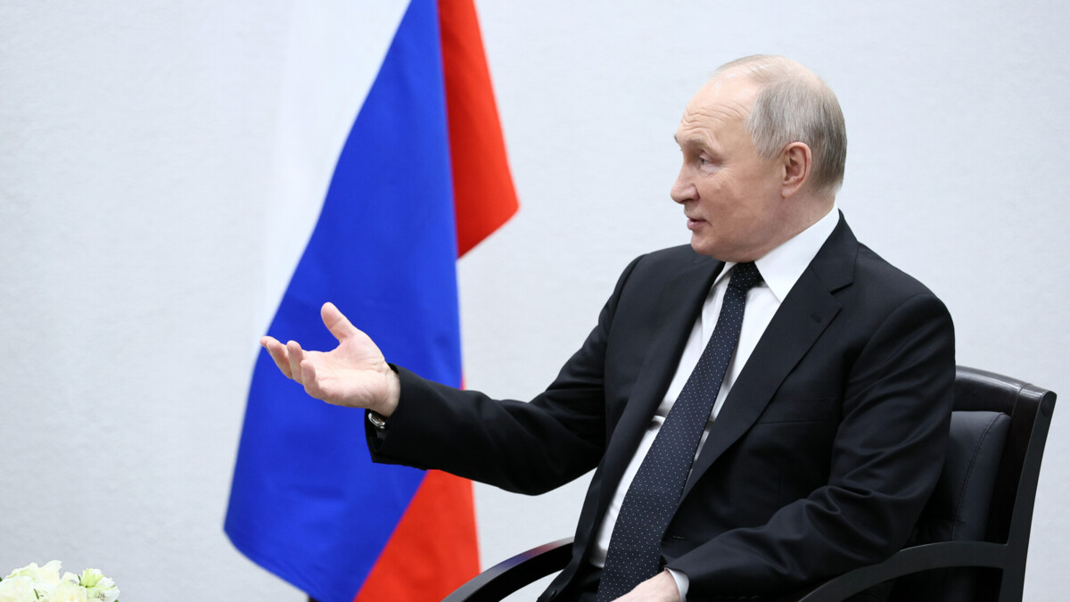 Боец Минаков — о тренировках с президентом России: «Он пробовал бросать через грудь. Не думал, что решится»