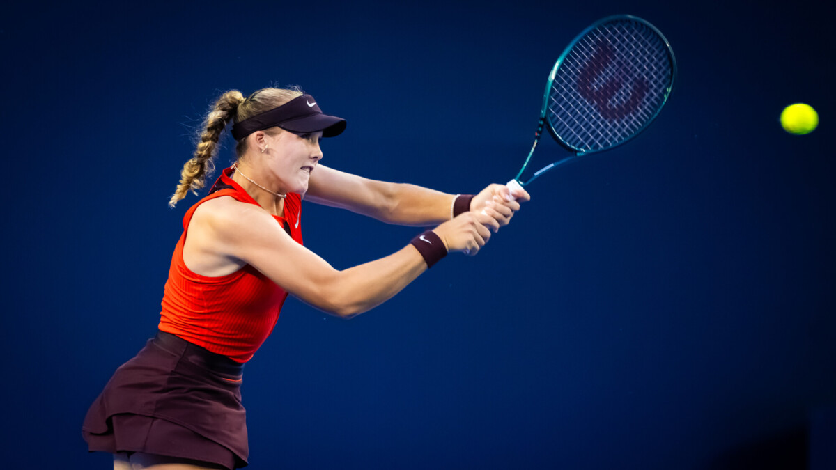 Мирра Андреева не смогла выйти в четвертьфинал турнира в Нинбо